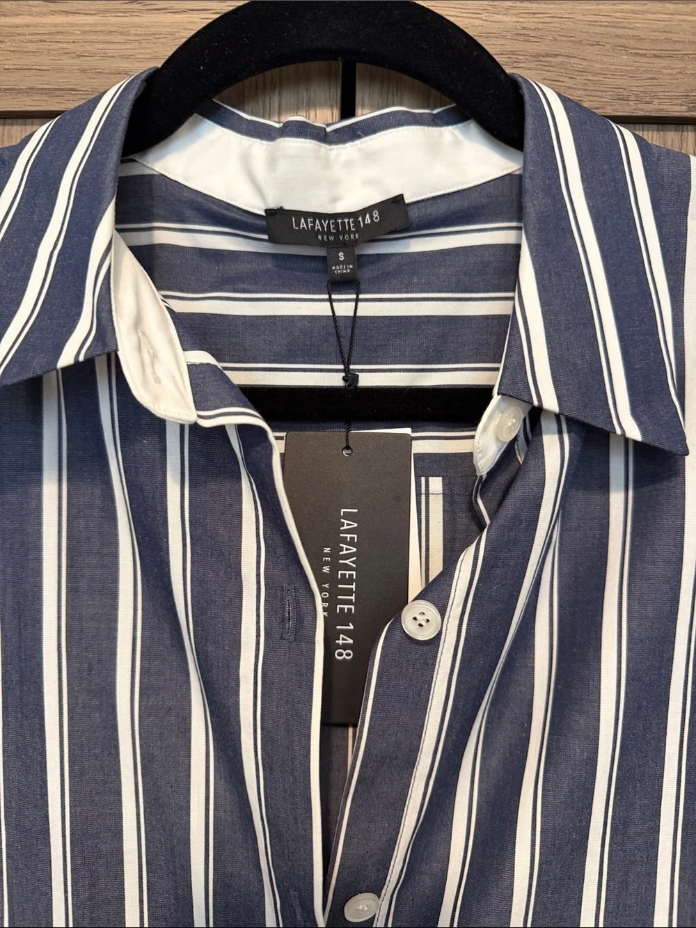 Lafayette 148 Sleeveless Button Up Top - Picture 2 of 4